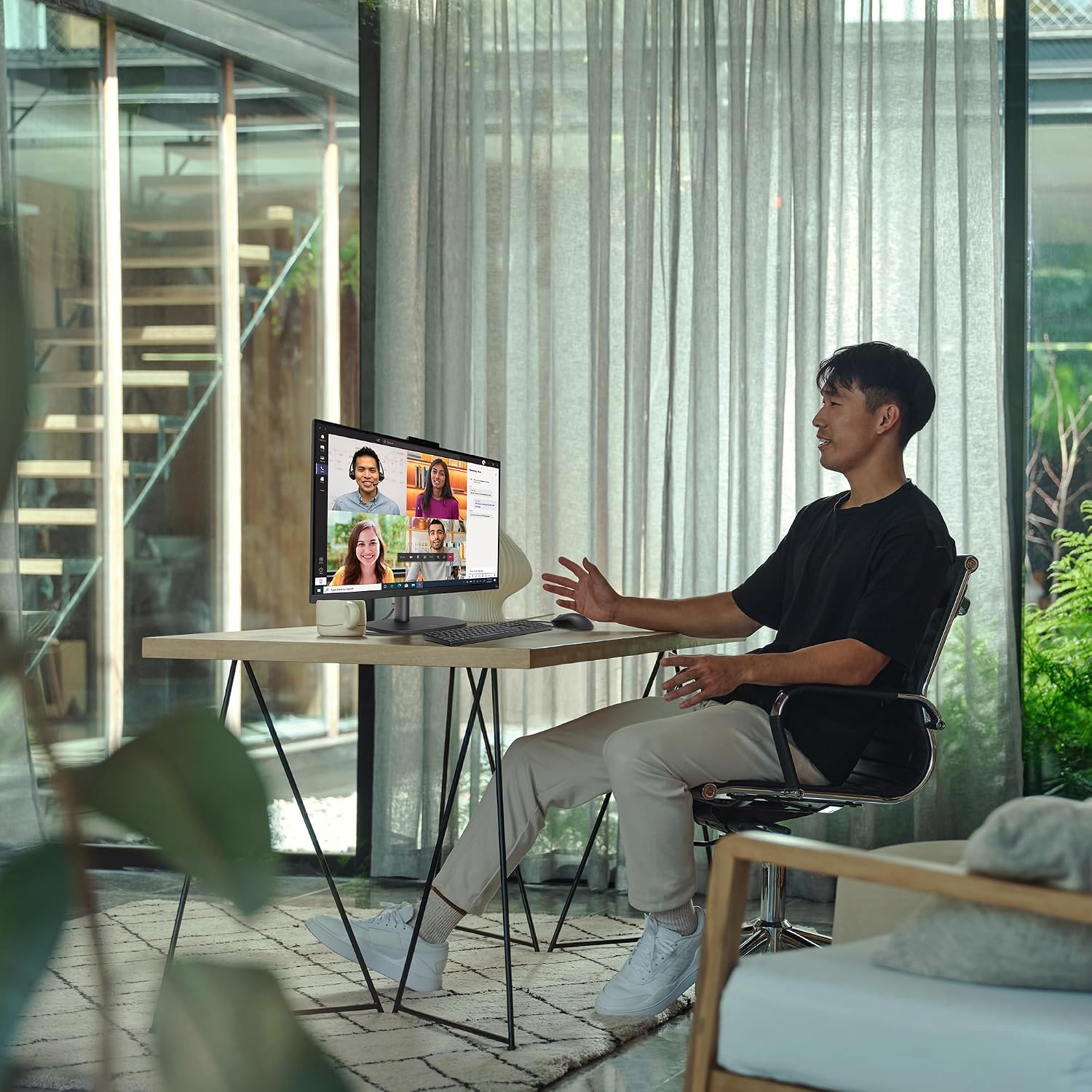 HP OmniStudio 27 inch All-in-One Desktop Next Gen AI PC, FHD Display, AMD Ryzen AI 7 445, 16 GB RAM, 512 GB SSD, AMD Radeon 840M Graphics, Windows 11 Home, Jet Black, 27-cw0102 (2026)